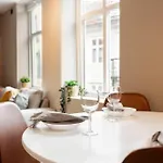 New! Modern In Historic Area Of Bergen! ברגן