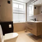 דירה New! Modern In Historic Area Of Bergen! ברגן