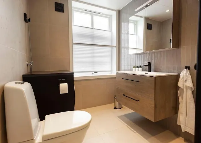 Appartamento New! Modern In Historic Area Of Bergen! Bergen